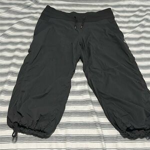 Lululemon crop pants